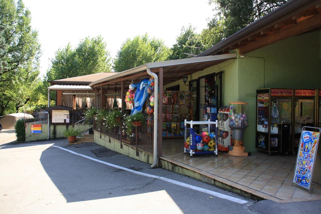 Camping Piantelle Moniga del Garda Zewnętrze zdjęcie