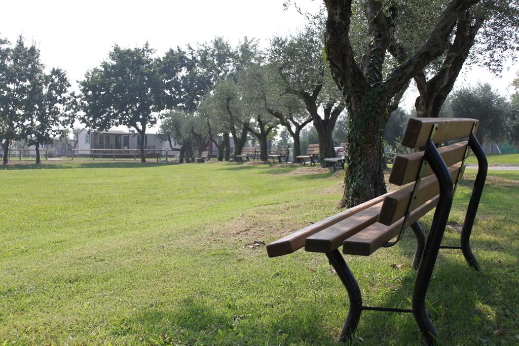 Camping Piantelle Moniga del Garda Zewnętrze zdjęcie